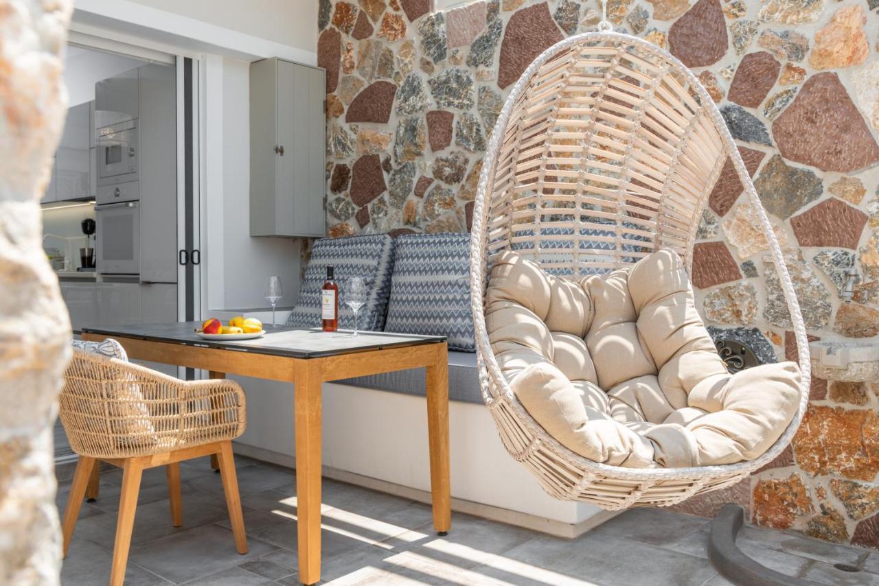 Orama Suites Milos Adamantas  Exteriör bild